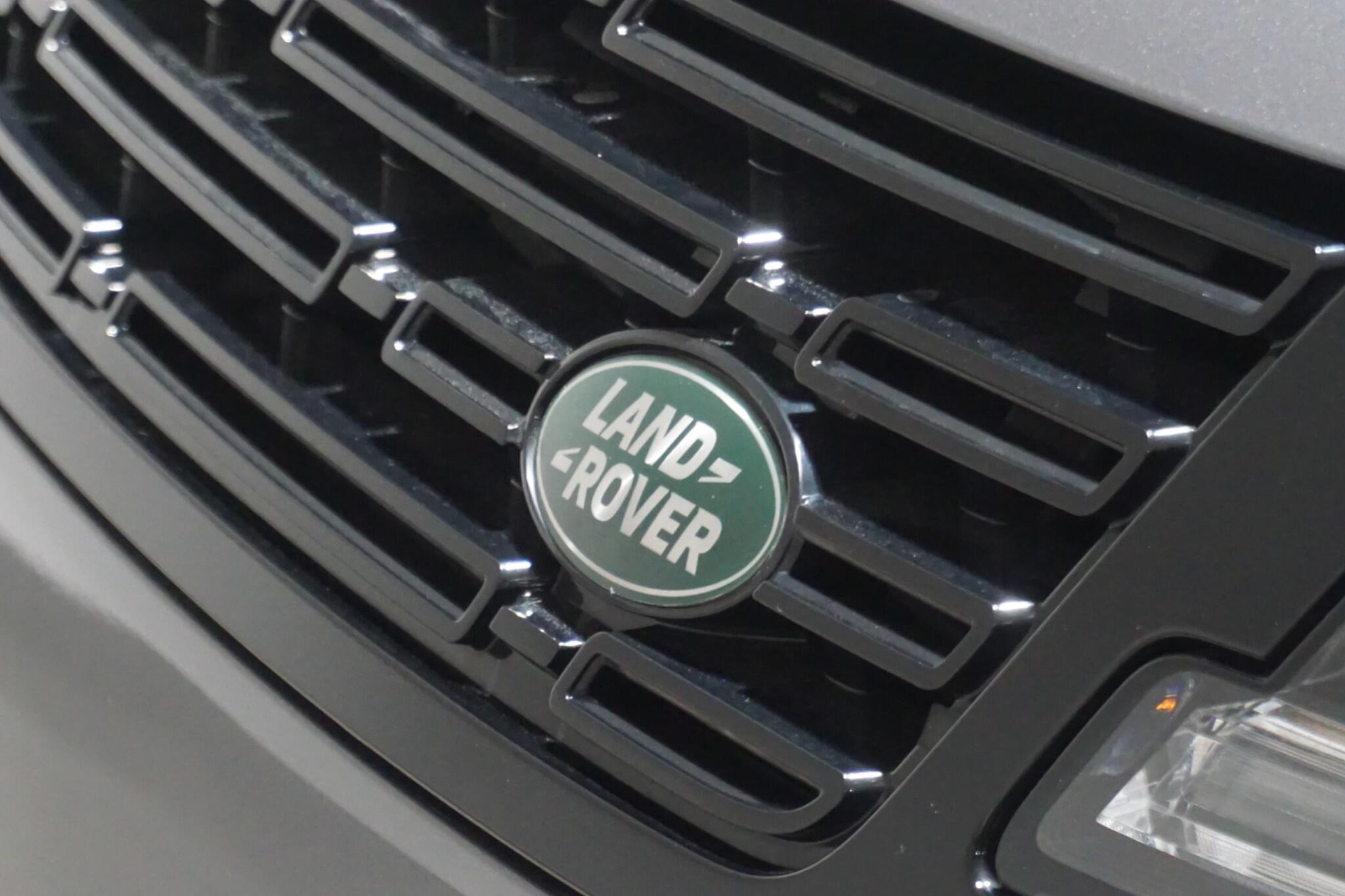Land Rover Range Rover Sport 3.0 D300 MHEV Dynamic SE SUV 5dr Diesel Auto 4WD Euro 6 (s/s) (300 ps)